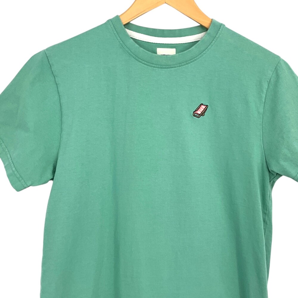 WEMOTO Tee Shirt Green Mens Small Crew Lounge Chair Short Sleeve 100% Cotton - Picture 2 of 9